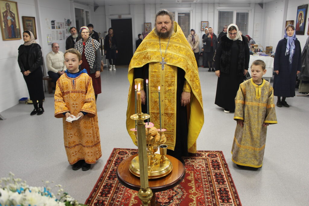 ВСЕНОЩНОЕ БДЕНИЕ В ДЕНЬ ПАМЯТИ VII ВСЕЛЕНСКОГО СОБОРА И ИВЕРСКОЙ ИКОНЫ БОЖЬЕЙ МАТЕРИ