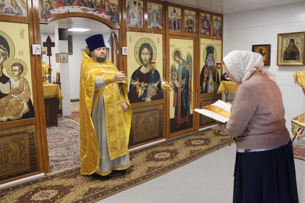 БОЖЕСТВЕННАЯ ЛИТУРГИЯ В ДЕНЬ ПАМЯТИ VII ВСЕЛЕНСКОГО СОБОРА И ИКОНЫ БОЖИЕЙ МАТЕРИ ИВЕРСКАЯ