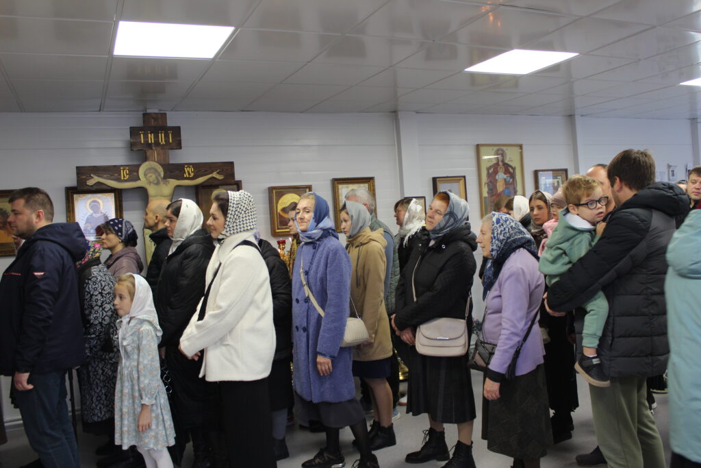 БОЖЕСТВЕННАЯ ЛИТУРГИЯ В ДЕНЬ ПАМЯТИ МЧ. НЕСТОРА СОЛУНСКОГО И МЧ. НЕСТОРА ЛЕТОПИСЦА ПЕЧЕРСКОГО.