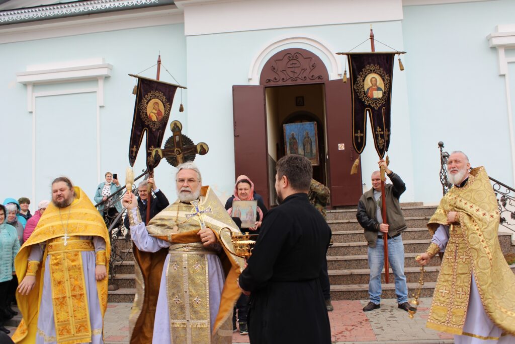 БОЖЕСТВЕННАЯ ЛИТУРГИЯ В ДЕНЬ ПАМЯТИ СВЯТЫХ КОСМЫ И ДАМИАНА АСИЙСКИХ