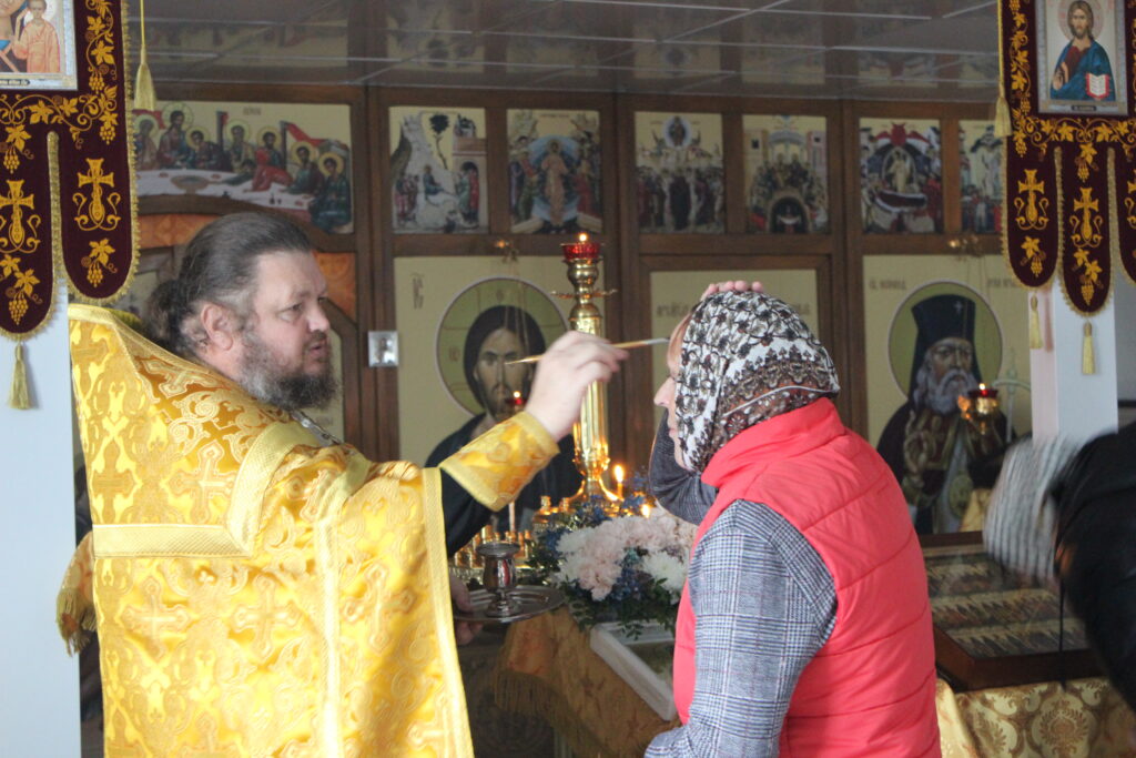 МОЛЕБЕН СВЯТИТЕЛЮ ЛУКЕ КРЫМСКОМУ