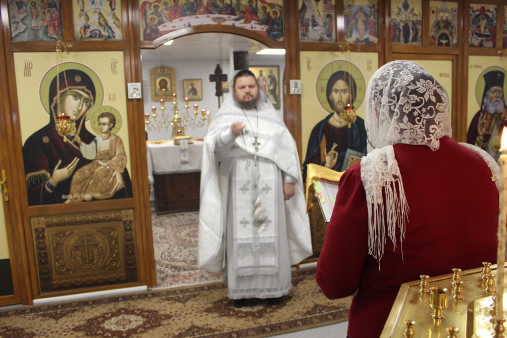 БОЖЕСТВЕННАЯ ЛИТУРГИЯ В ДЕНЬ СОБОРА АРХАНГЕЛА МИХАИЛА И ВСЕХ НЕБЕСНЫХ СИЛ БЕСПЛОТНЫХ.