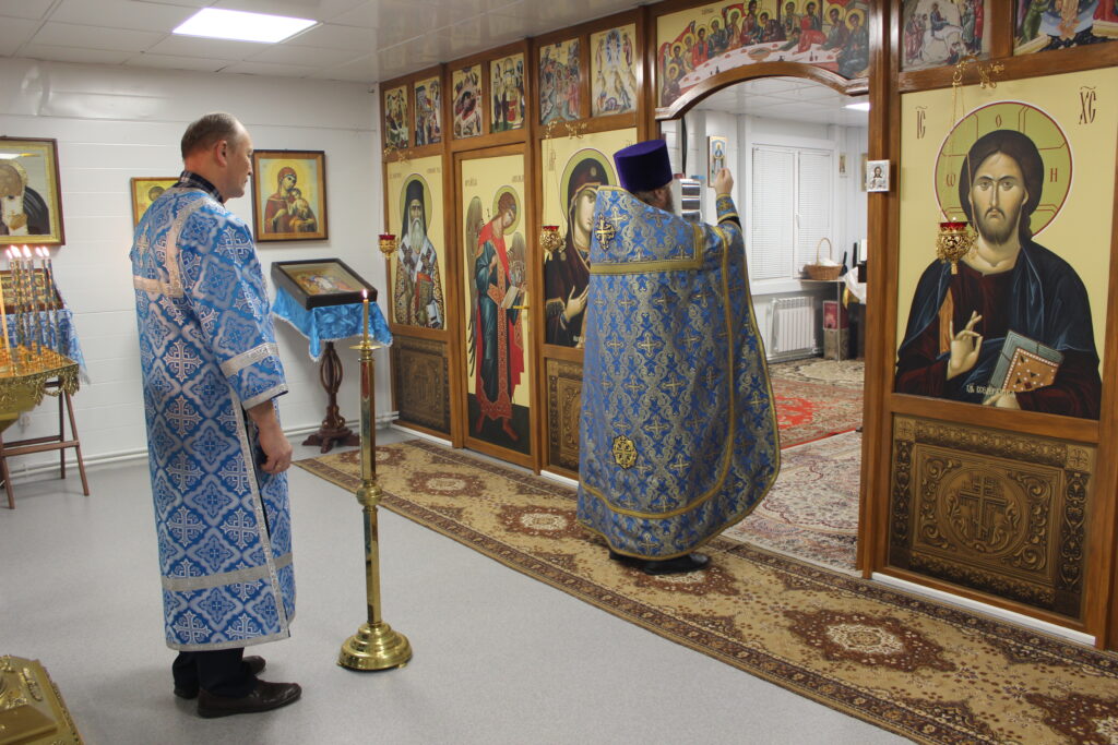 ВСЕНОЩНОЕ БДЕНИЕ НА ПРАЗДНИК ВВЕДЕНИЯ ВО ХРАМ ПРЕСВЯТОЙ БОГОРОДИЦЫ