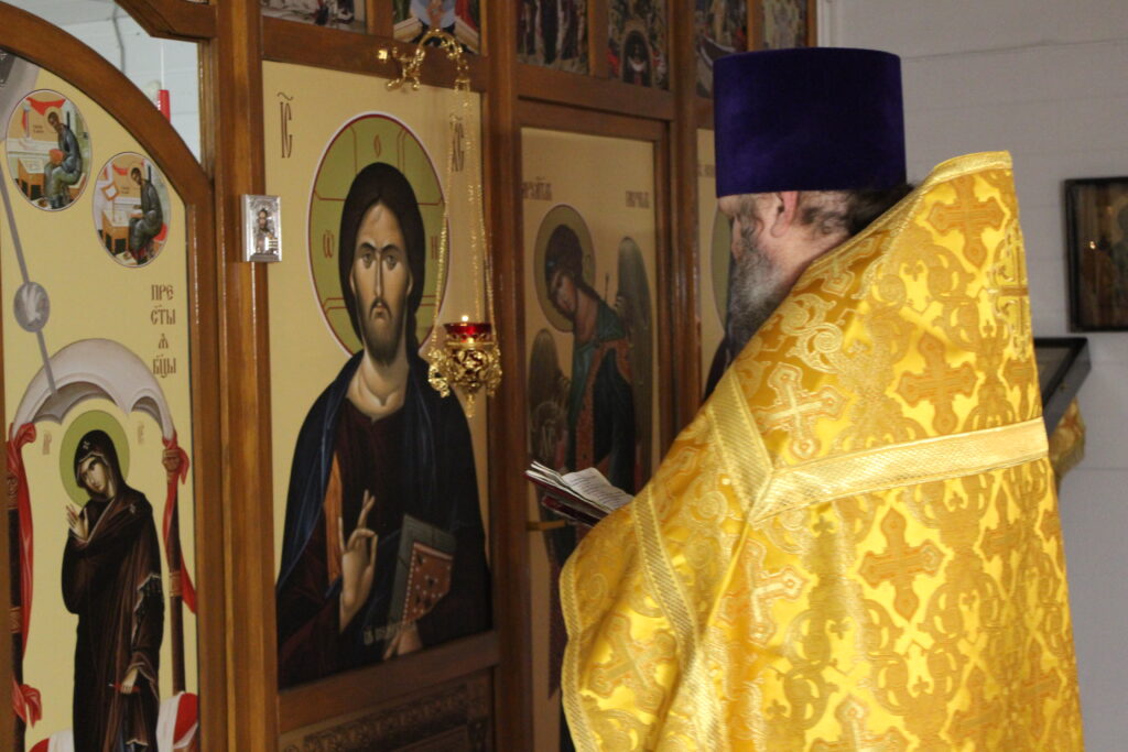ВСЕНОЩНОЕ БДЕНИЕ В ДЕНЬ ПАМЯТИ ПРОРОКА НАУМА