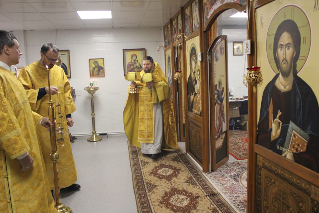 БОЖЕСТВЕННАЯ ЛИТУРГИЯ В ДЕНЬ ПАМЯТИ ПАТАПИЯ ФИВСКОГО