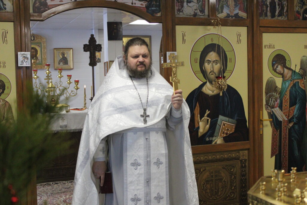 БОГОСЛУЖЕНИЕ РОЖДЕСТВЕНСКОГО СОЧЕЛЬНИКА