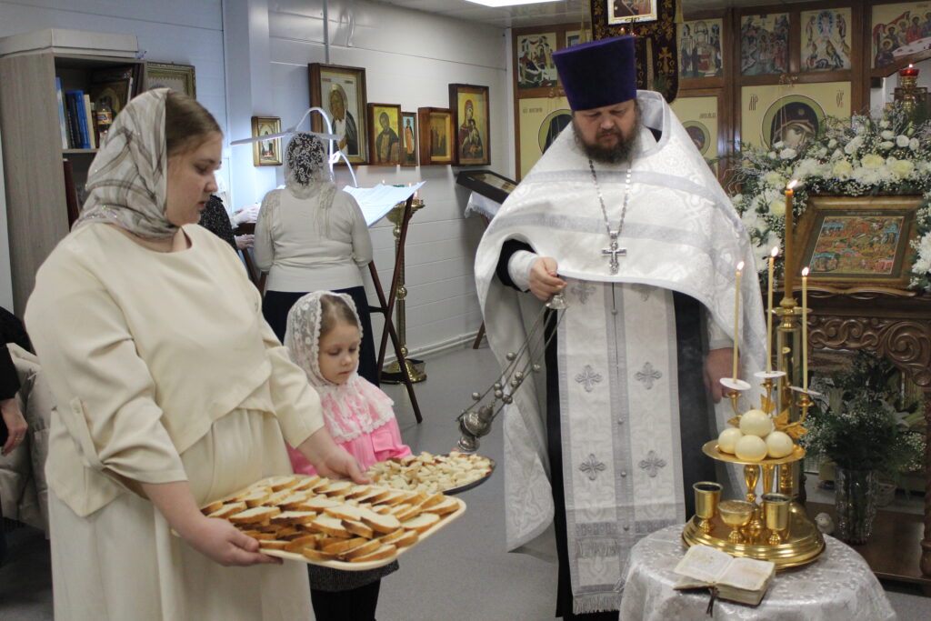 ВСЕНОЩНОЕ БДЕНИЕ НА РОЖДЕСТВО ХРИСТОВО