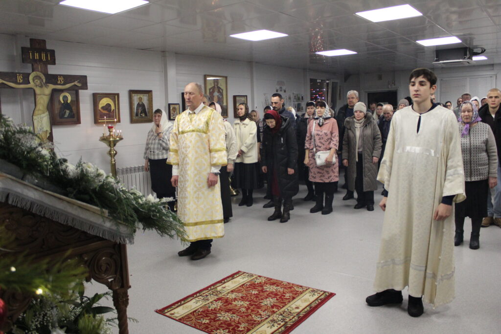 ВСЕНОЩНОЕ БДЕНИЕ НА РОЖДЕСТВО ХРИСТОВО