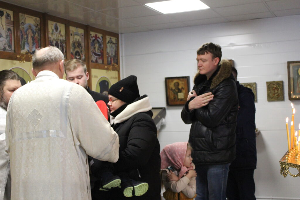 БОЖЕСТВЕННАЯ ЛИТУРГИЯ НА ПРАЗДНИК КРЕЩЕНИЯ ГОСПОДНЯ