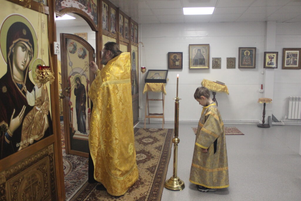 ВСЕНОЩНОЕ БДЕНИЕ В СОБОР НОВОМУЧЕНИКОВ И ИСПОВЕДНИКОВ ЦЕРКВИ РУССКОЙ