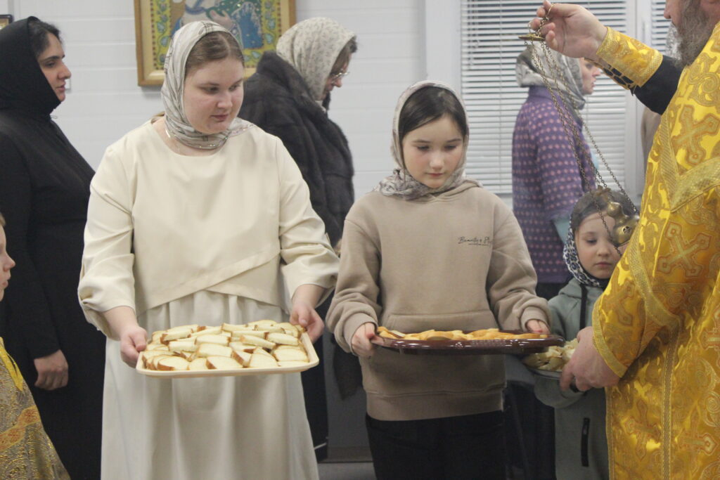 ВСЕНОЩНОЕ БДЕНИЕ В СОБОР НОВОМУЧЕНИКОВ И ИСПОВЕДНИКОВ ЦЕРКВИ РУССКОЙ