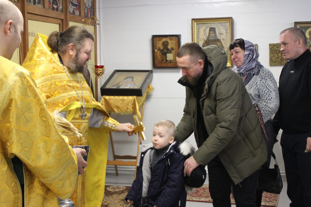 БОЖЕСТВЕННАЯ ЛИТУРГИЯ ДЕНЬ СОБОРА НОВОМУЧЕНИКОВ И ИСПОВЕДНИКОВ ЦЕРКВИ РУССКОЙ