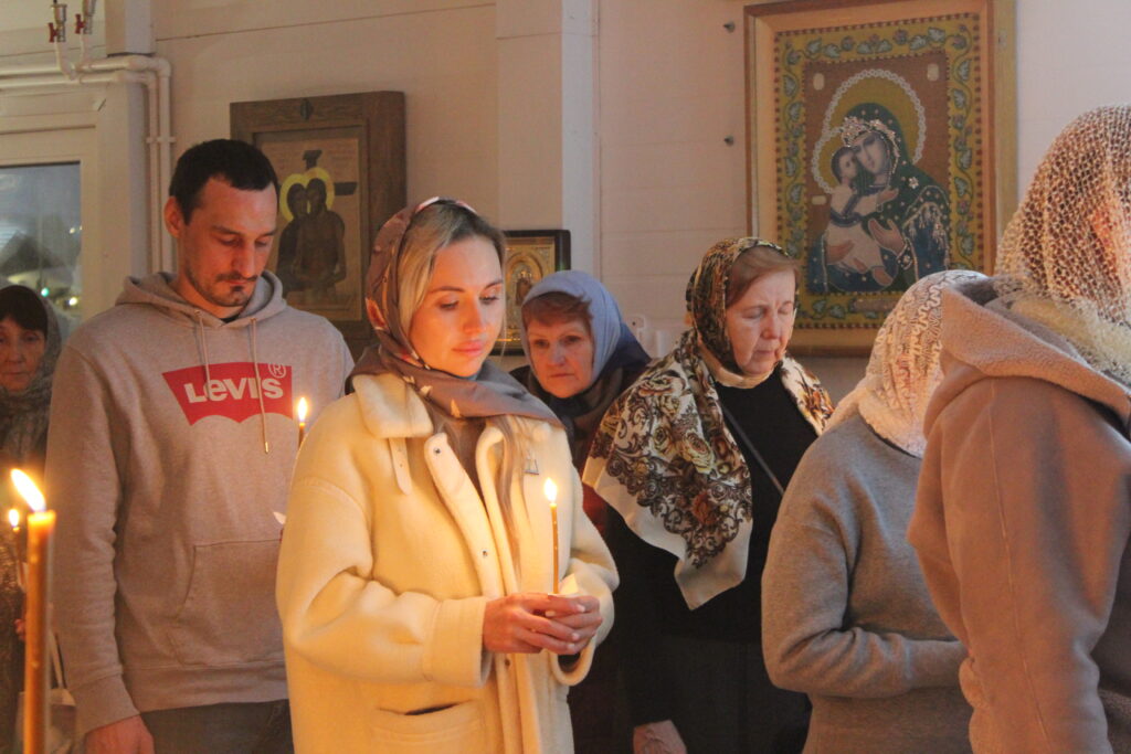 ПАРАСТАС