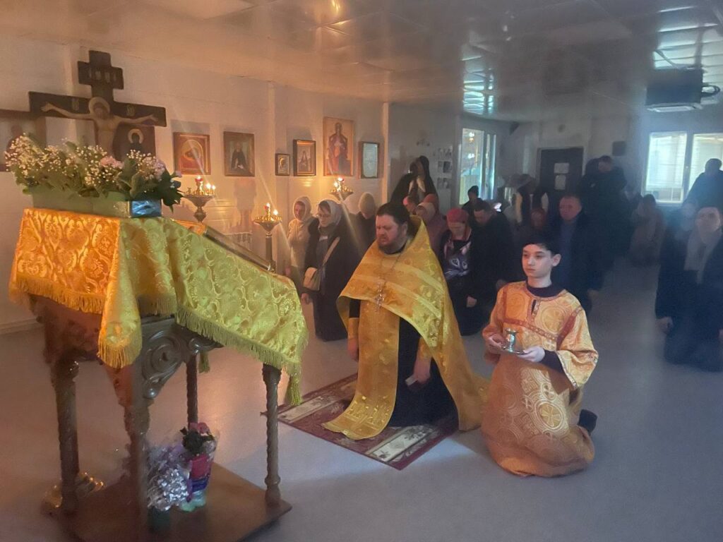 ВСЕНОЩНОЕ БДЕНИЕ НА ПРОЩЁНОЕ ВОСКРЕСЕНЬЕ