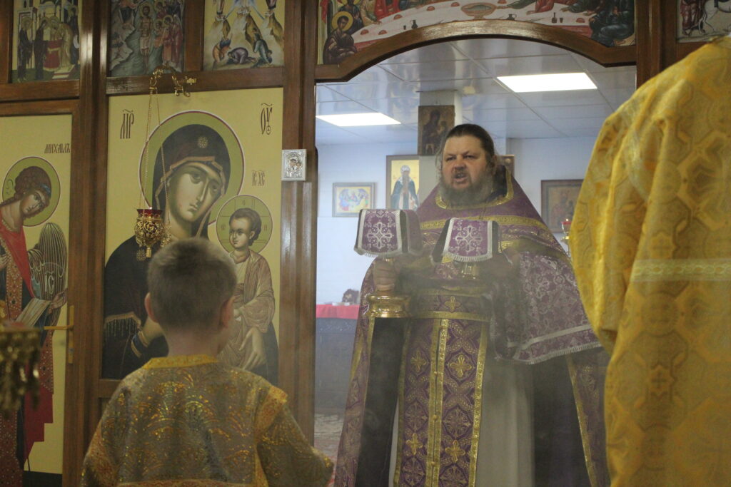 БОЖЕСТВЕННАЯ ЛИТУРГИЯ НА РОДИТЕЛЬСКУЮ СУББОТУ