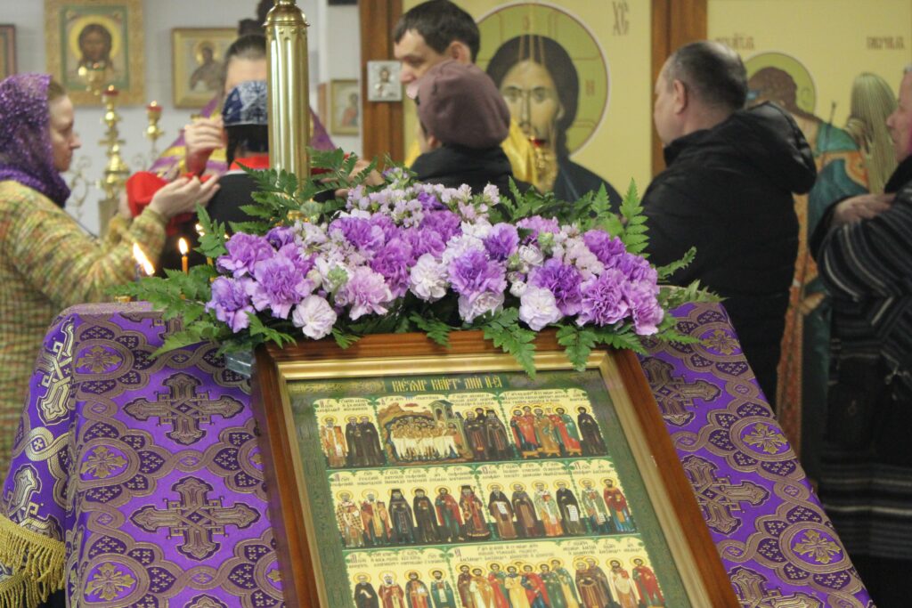 Божественная литургия на родительскую субботу.