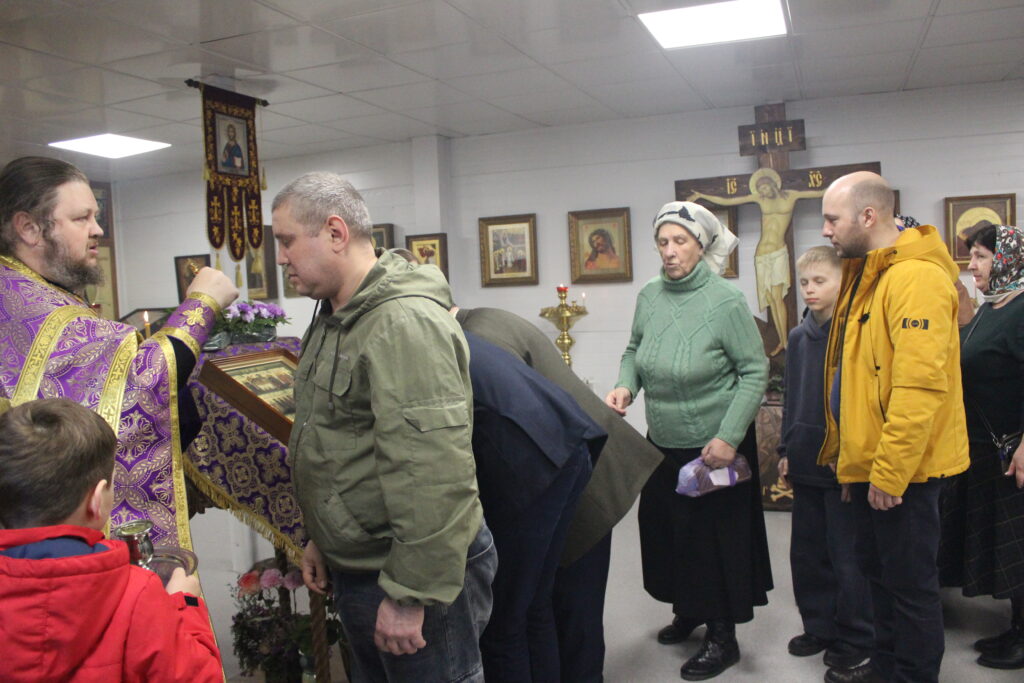 Всенощное бдение в день памяти 40 мучеников Севастийских.