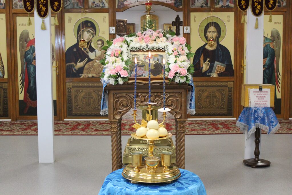 Всенощное бдение в праздник Благовещения Пресвятой Богородицы.