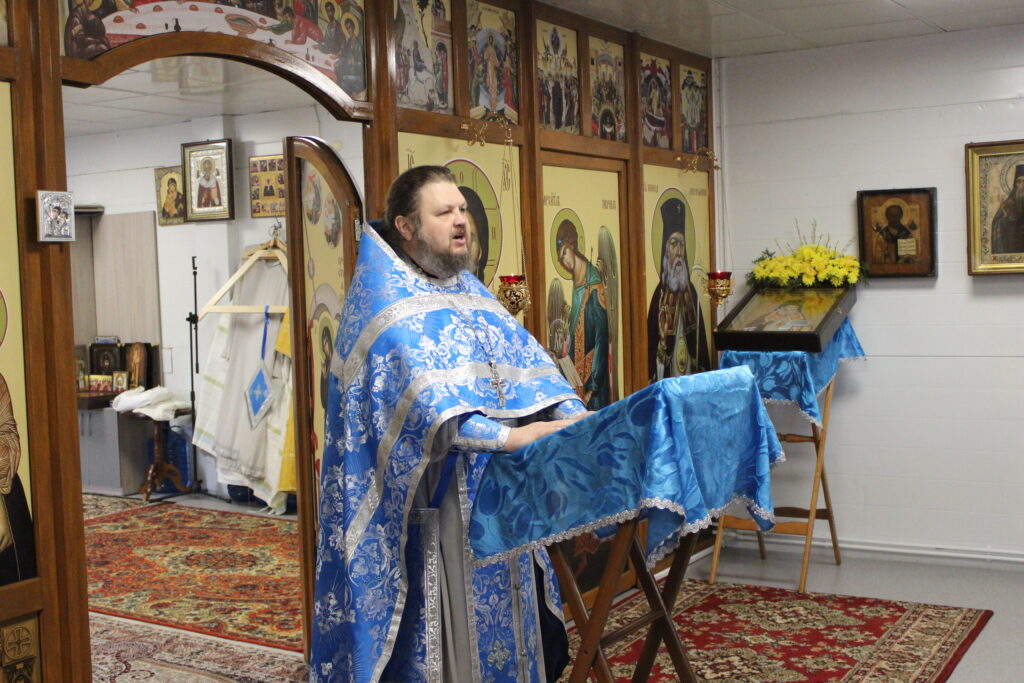 Дорогие братья и сестры, с праздником Благовещения Пресвятой Богородицы!