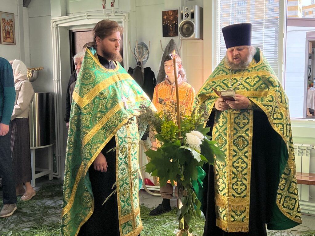 Всенощное бдение в день Святой Троицы.