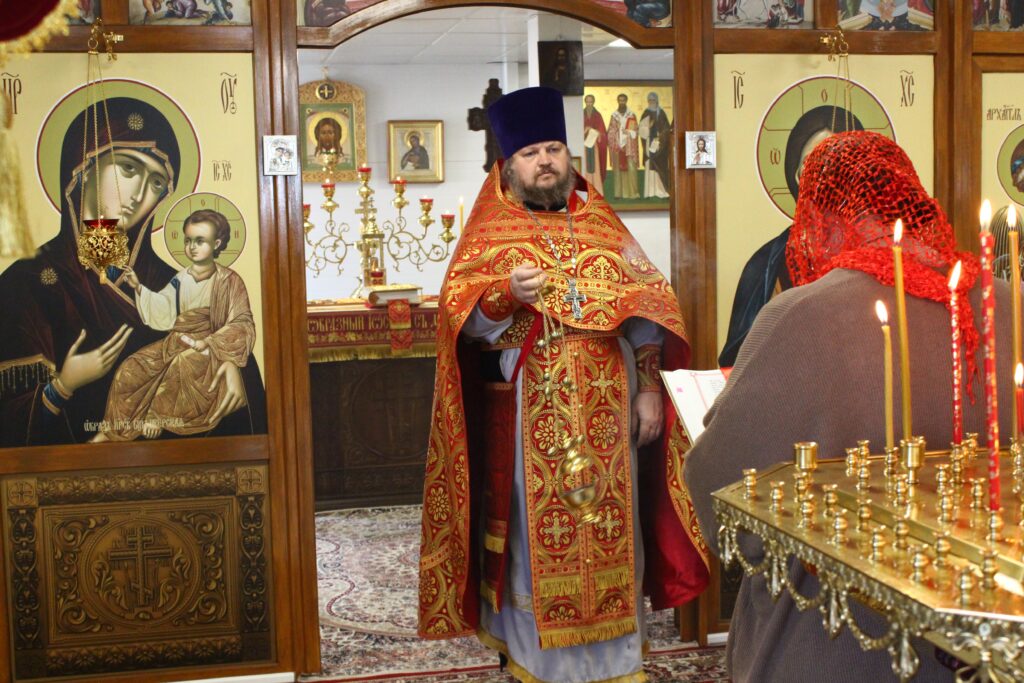 Божественная литургия в день преполовения.