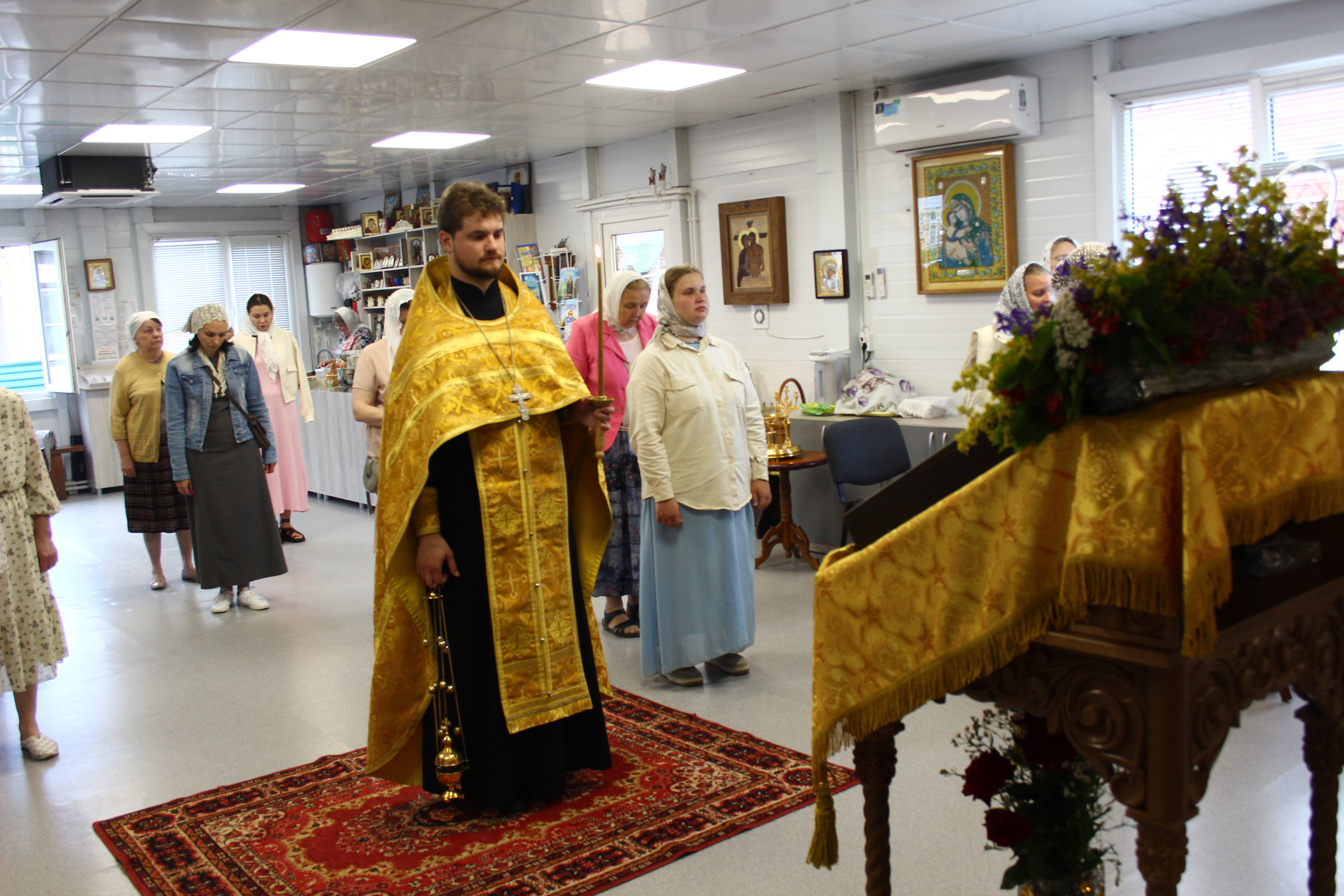Всенощное бдение в день памяти Феодора Стратилата