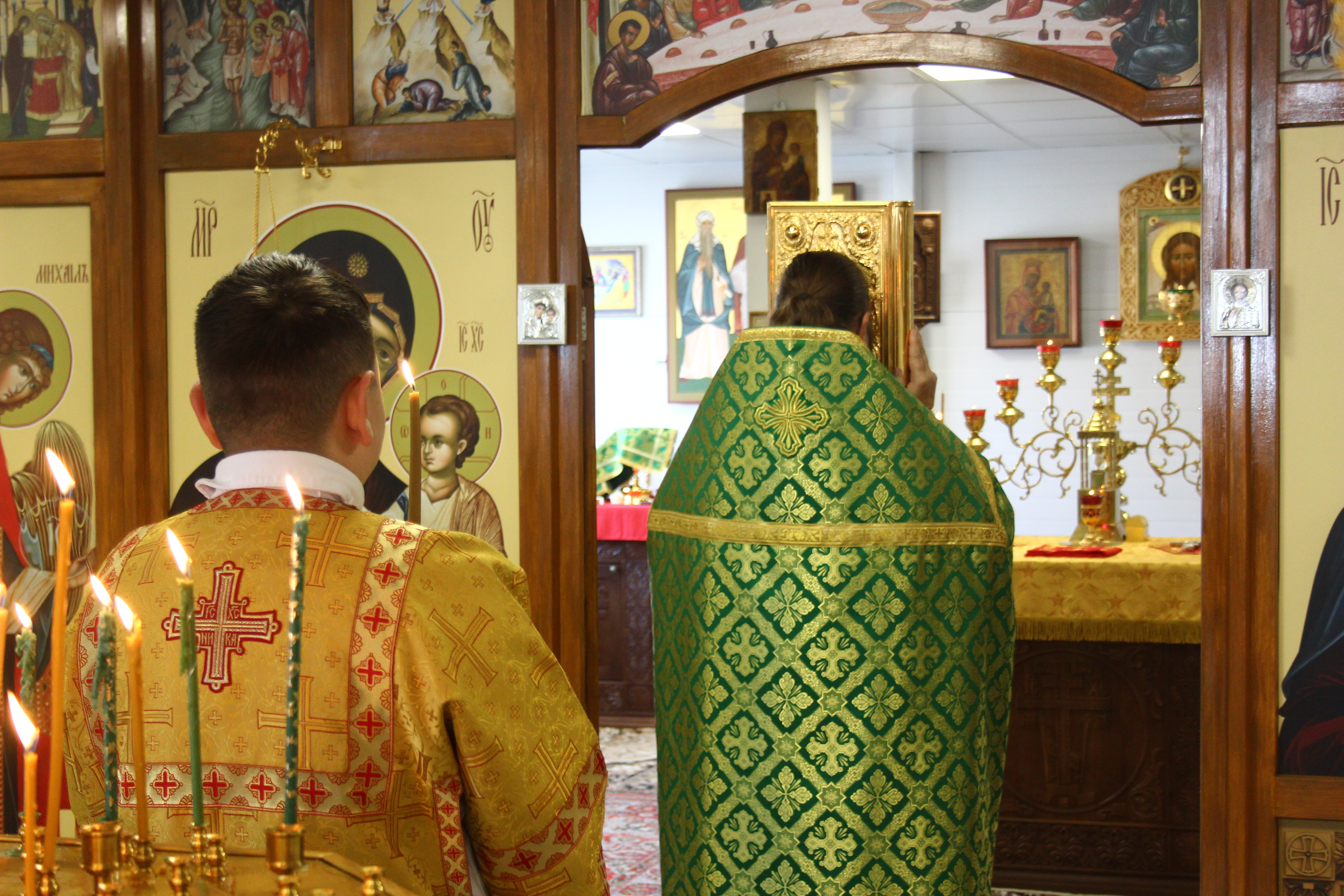 Божественная литургия в день памяти преподобного Серафима Саровского.